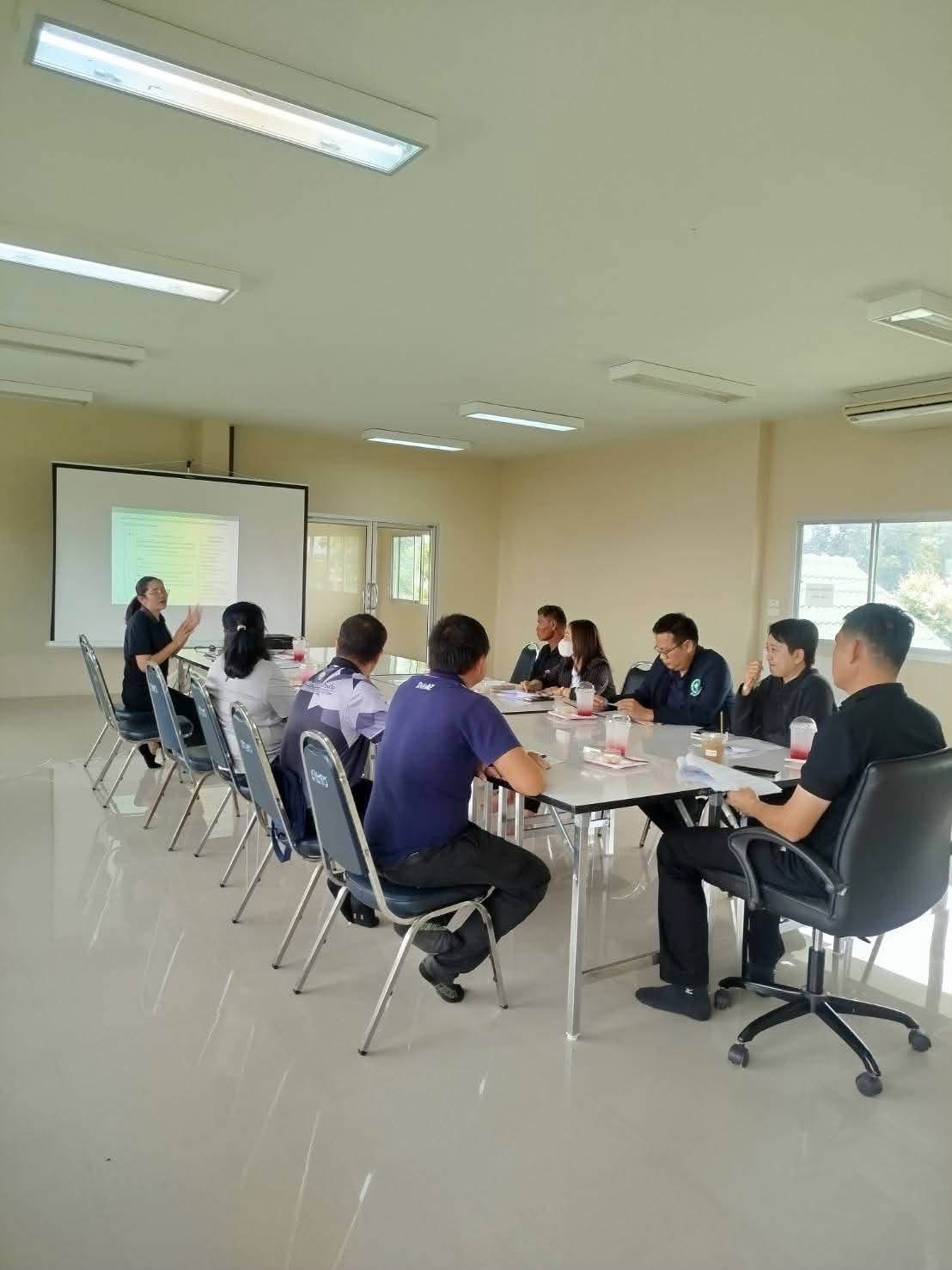 ⭐️ สพอ.วชิรบารมี จ.พิจิตร เข้าร่วมการประชุมคณะอนุกรรมการส่งเสริมวิสาหกิจชุมชนอำเภอวชิรบารมี ⭐️
